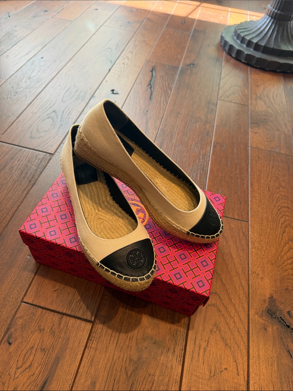 Tory Burch Beige Canvas Espadrille Flats with Black Cap Toe